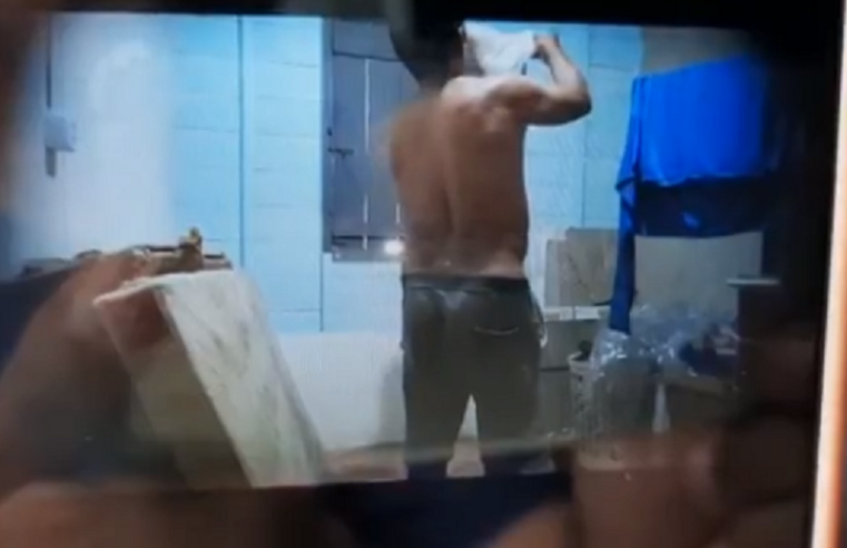 Câmeras registram homem invadindo casa para cheirar e vestir calcinhas no Pará