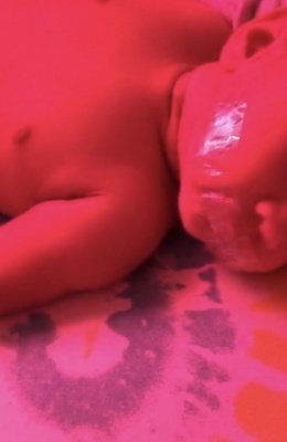 Sinop: Mãe amordaça bebê para não escutar choro