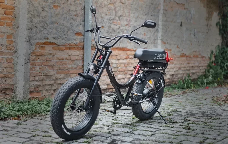 Depois de esgotar na internet, nova Caloi Mobylette elétrica está disponível de novo, nas lojas