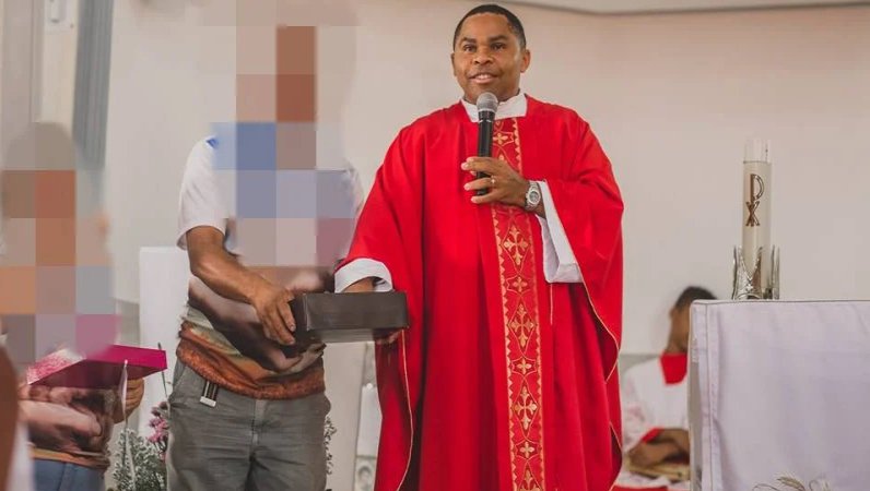 Padre do DF indiciado por estupro de vulnerável está foragido