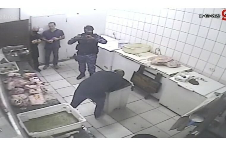 Funcionários usam sacos de lixo para furtar picanhas de churrascaria; vídeos flagram esquema em MS