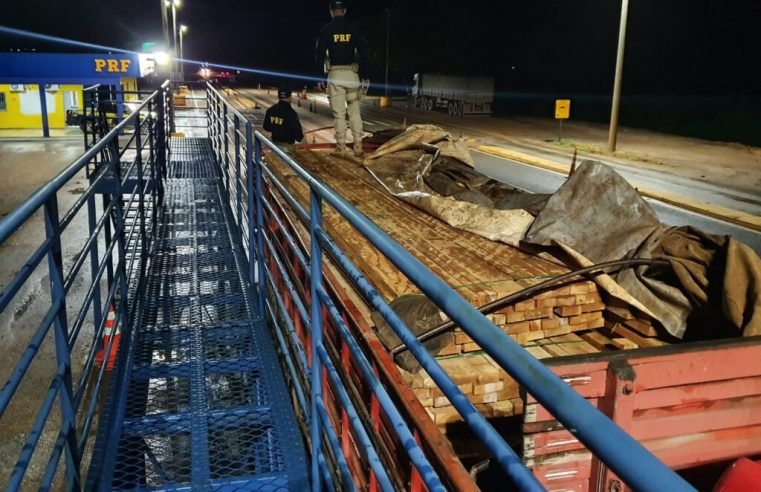 PRF apreende carga de madeira ilegal em Sorriso