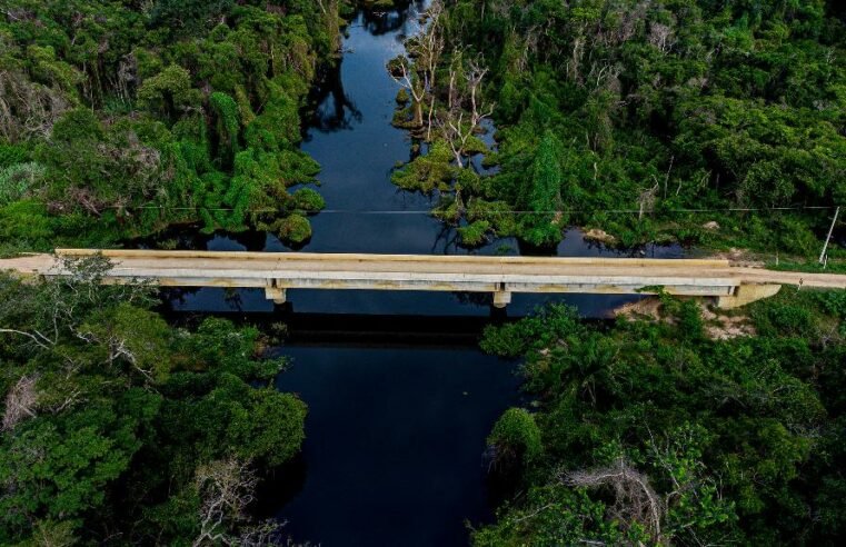 Governo lança licitação para substituir maior ponte de madeira da Transpantaneira