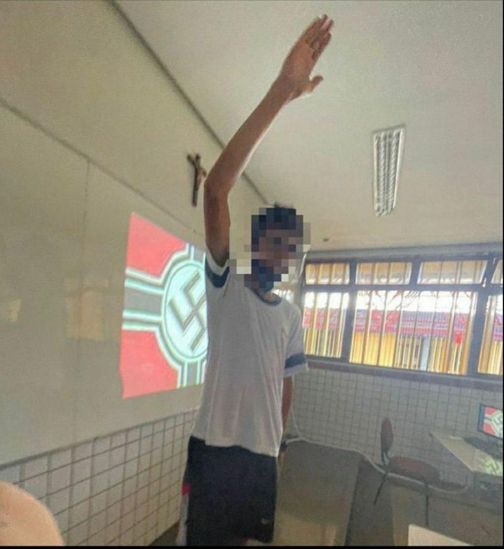 Aluno de escola particular de Brasília é suspenso após fazer apologia ao nazismo em sala de aula