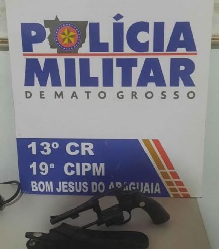 Criança de 6 anos leva arma de fogo para escola em MT
