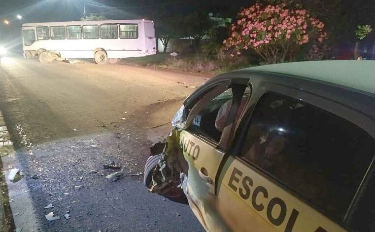 Alta Floresta: com sinais de embriaguez, motorista colide em ônibus e acaba detido