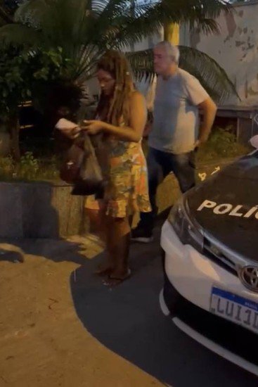 Polícia fecha clínica clandestina de cirurgia plástica e prende falsa médica na Baixada Fluminense