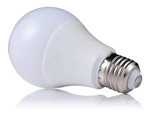 Governo formaliza convênios com prefeituras para entregar lâmpadas de LED