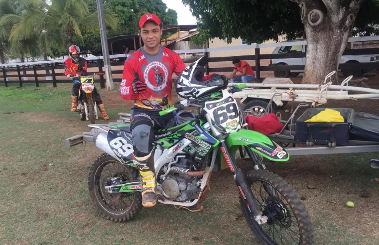 Piloto de motocross morre em queda ao saltar rampa em campeonato em MT