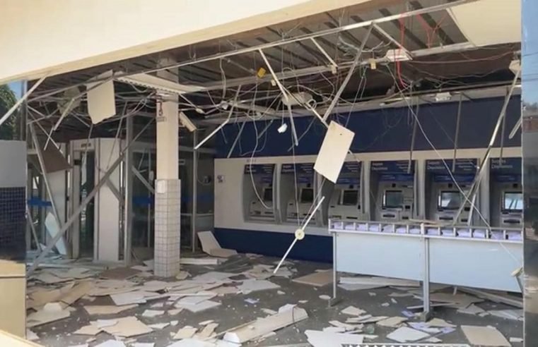 Agência da Caixa Econômica é danificada após explosão durante uso de produtos químicos para limpeza em MT