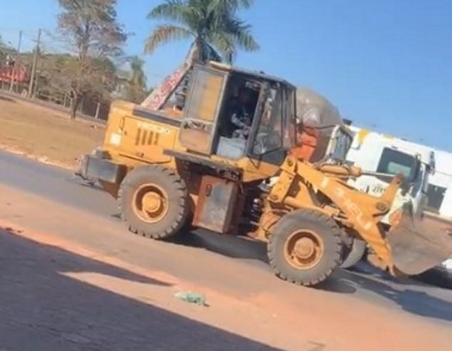 Força tática de Sinop recupera Pá carregadeira furtada e prende homem