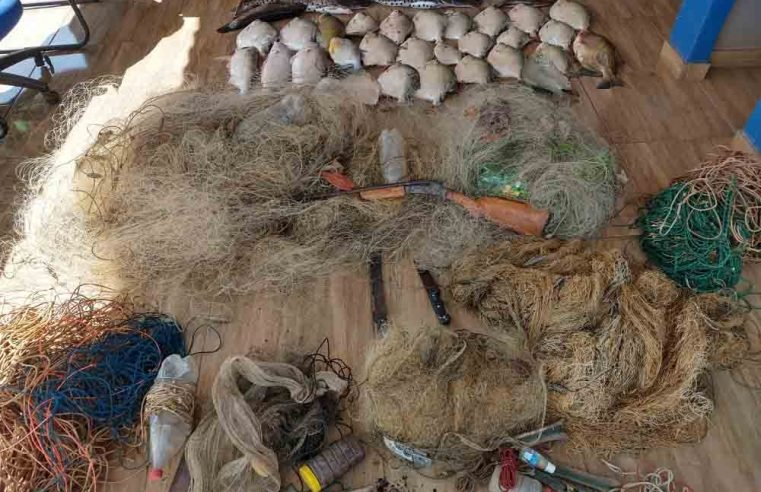Cinco homens são detidos por posse ilegal de arma de fogo e pesca ilegal em Peixoto de Azevedo