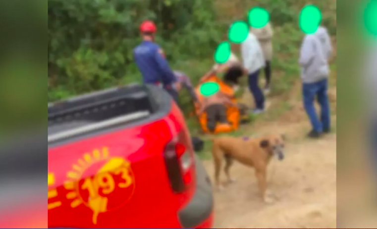 Idoso sai para caçar e é encontrado preso dentro de toca de animal em SC