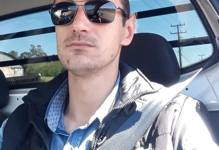 Homem é assassinado a tiros e colega fica ferido em Sorriso