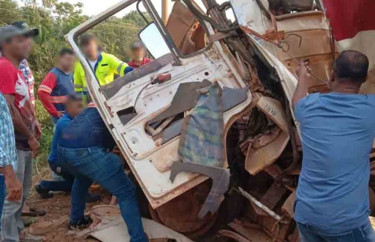 BR-163: acidente envolve 3 veículos de carga e deixa uma pessoa ferida em Sorriso
