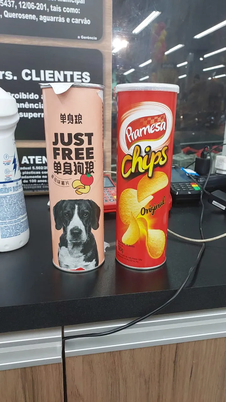 Gonçalense compra batata e descobre embalagem reutilizada de alimentos para cachorro