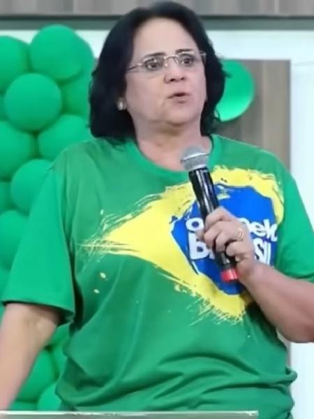 Polícia investiga ameaças de homem a Damares e eleitores de Bolsonaro: “Purificar a raça”