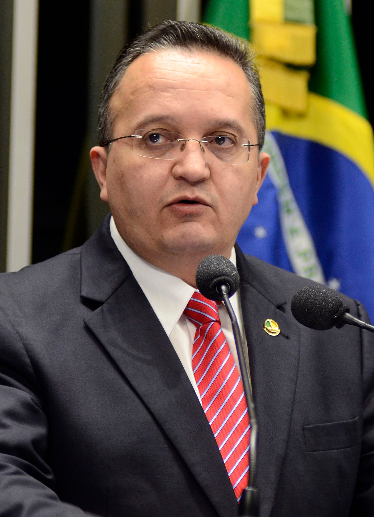 Justiça Eleitoral arquiva investigação contra ex-governador de MT