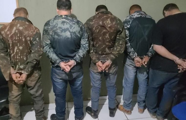 Quadrilha é presa pela PM; armas, munições, explosivos e veículos apreendidos em Nova Monte Verde
