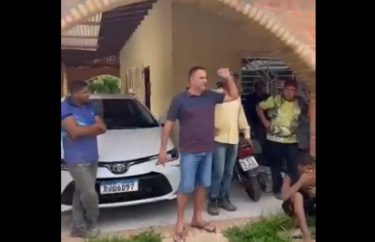 Empresário coage funcionários a votar em Bolsonaro e oferece dinheiro; “Duzentão”