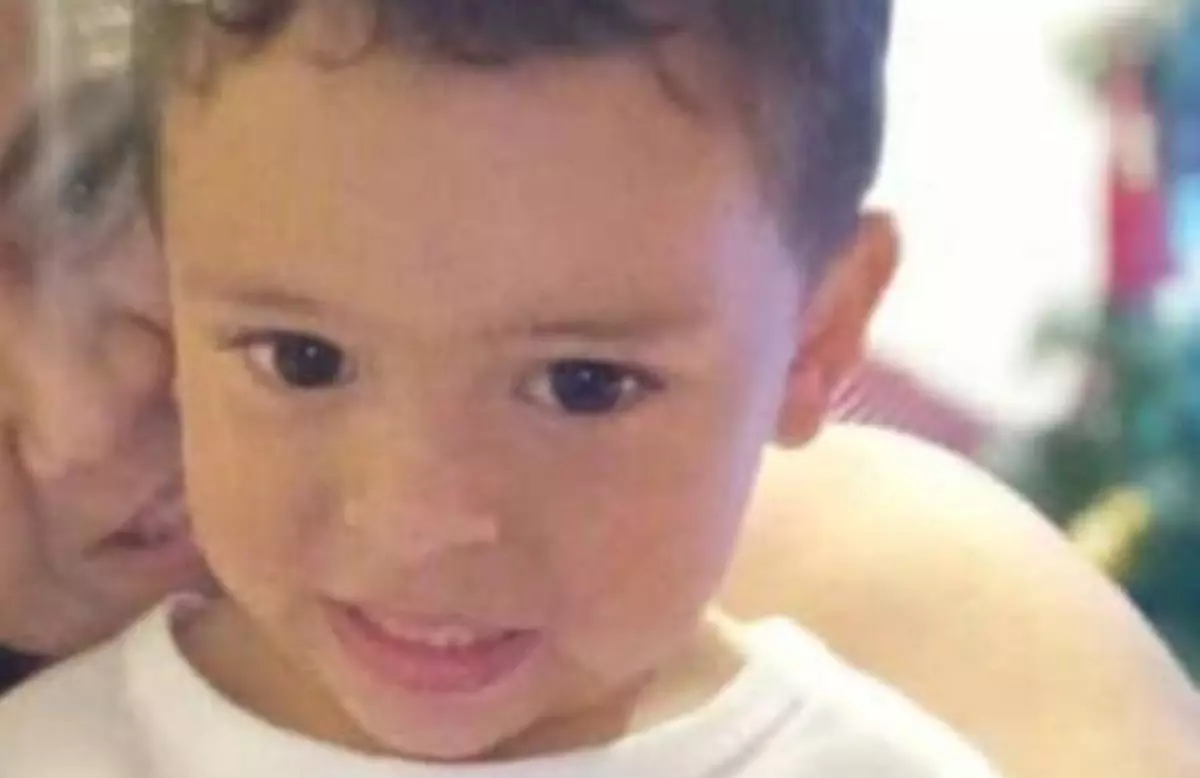 Menino de 5 anos morre ao despencar de telhado durante atividade na escola