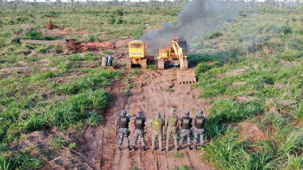 Sema e Força Tática apreendem oito tratores em operação em Guarantã do Norte e outras cidades de  Mato Grosso