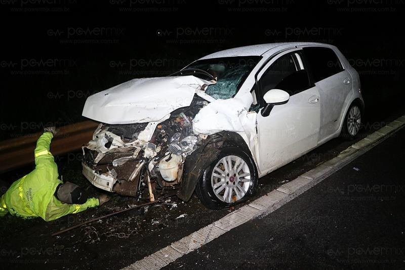 Cinco pessoas ficam feridas em acidente entre três veículos na BR-163 em Nova Mutum