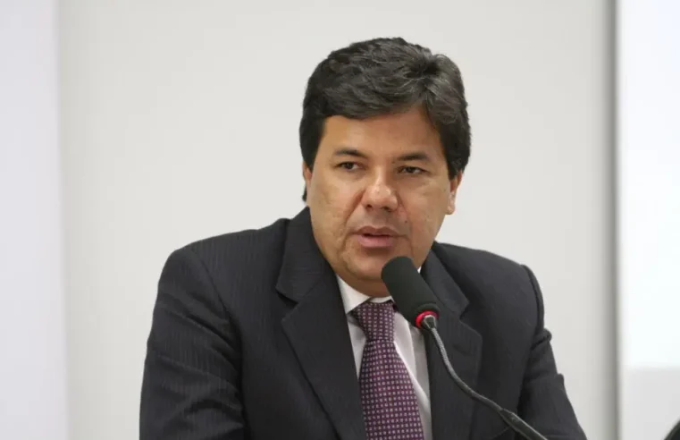 Deputado quer proibir Bolsa Família como garantia para empréstimos