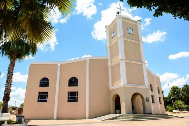 Padre e bispado são condenados a indenizar vítima de abuso sexual durante confissão em SP