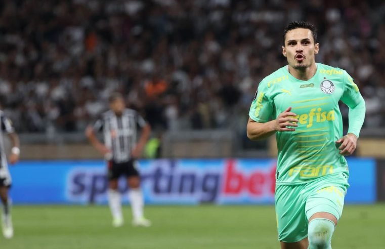 Palmeiras sai na frente do Atlético-MG na busca por vaga para quartas