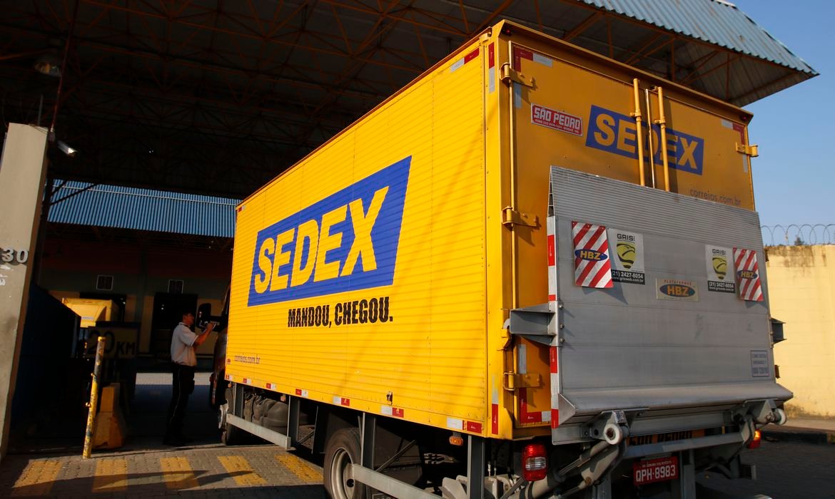 Geral Correios aprovam reajuste e benefícios para empregados em 2024