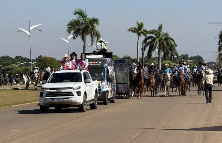 1ª Cavalgada da ExpoMatupá reúne centenas de participantes e deve entrar para o calendário oficial de eventos de Matupá