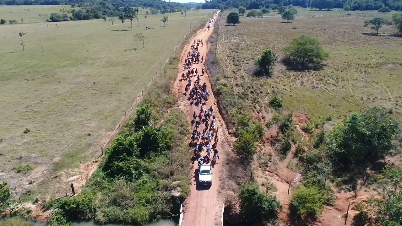 Cavalgada na Comunidade Páscoa reúne centenas de participantes e reforça tradição rural em Guarantã do Norte